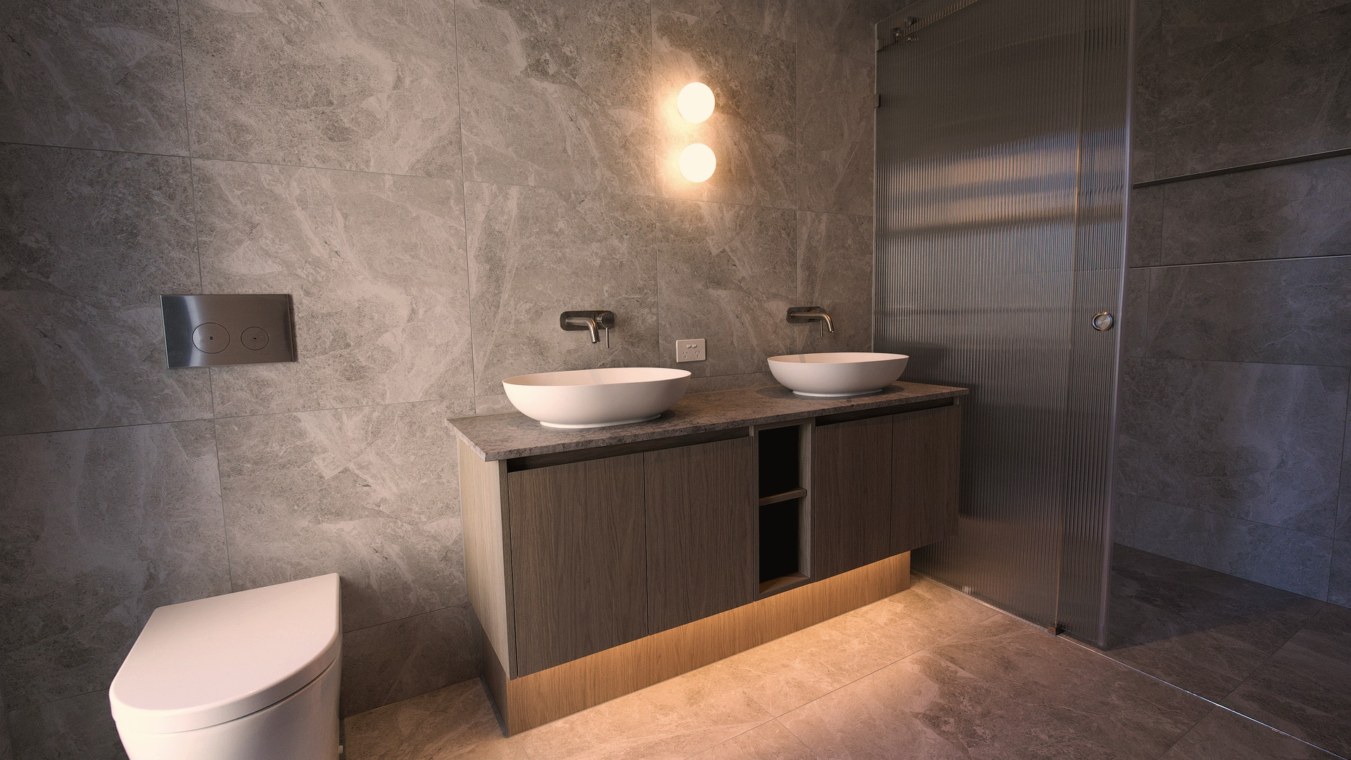 Master ensuite